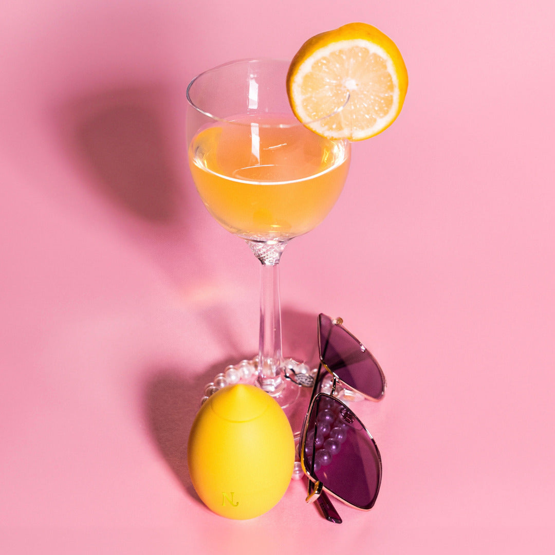 Lemon Clitoral Vibrator — with storage pouch